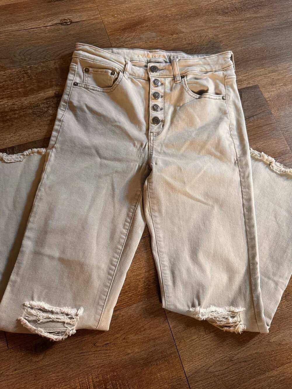 American Eagle Outfitters Button Fly Jeans Size 8 Regular